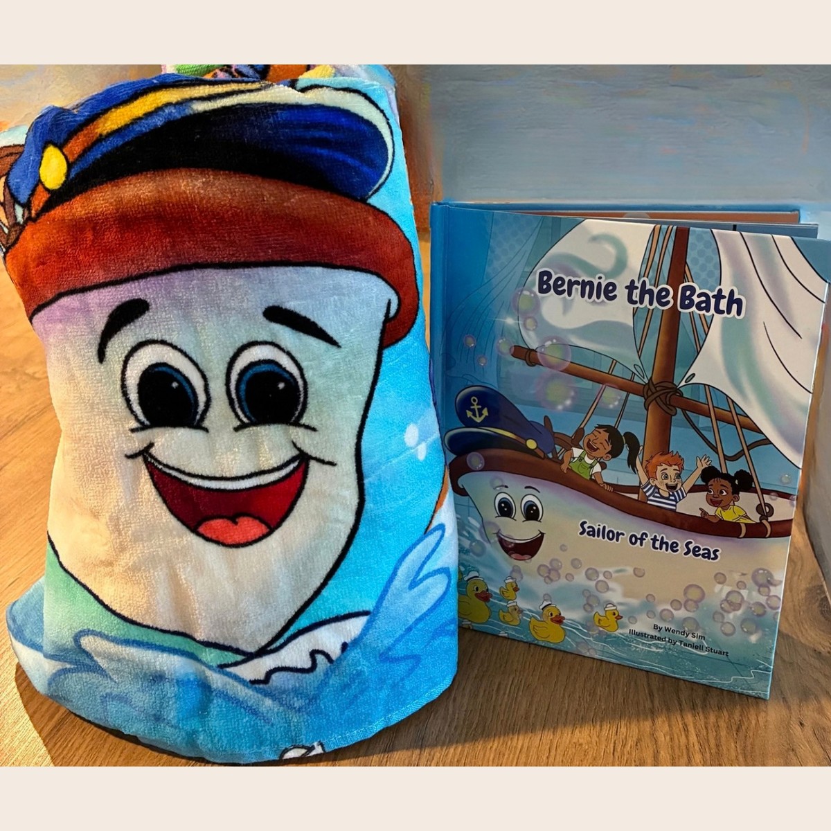 Hooded towel + book bundle